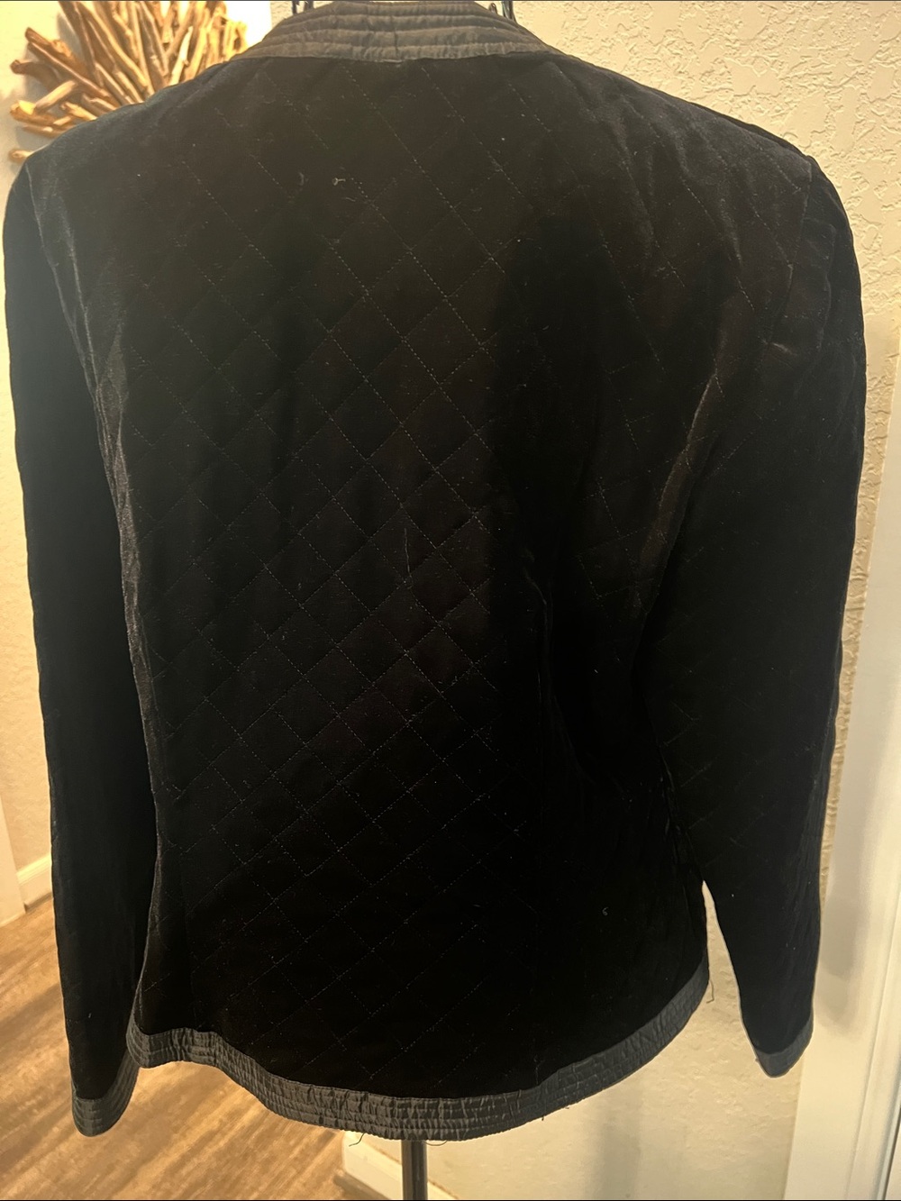 MSK Classic Quilted Black Velvet Jacket with Gray Trim - Picture 6 of 6